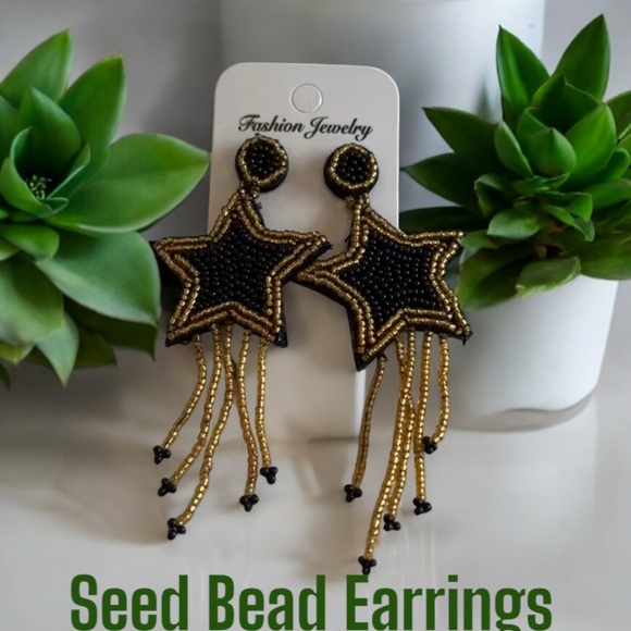 Shoot For The Stars ⭐️ Black Seed Bead Earrings NWT - Picture 12 of 12